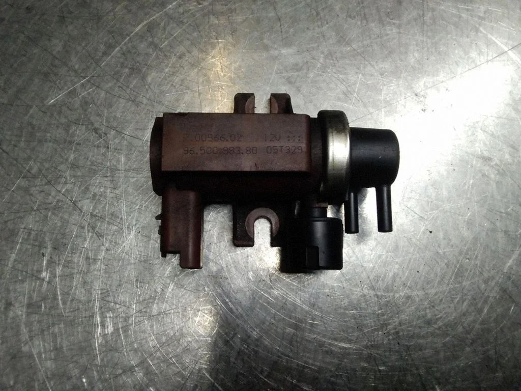Turbo solenoid valve – Volvo S40 (2004-2007)