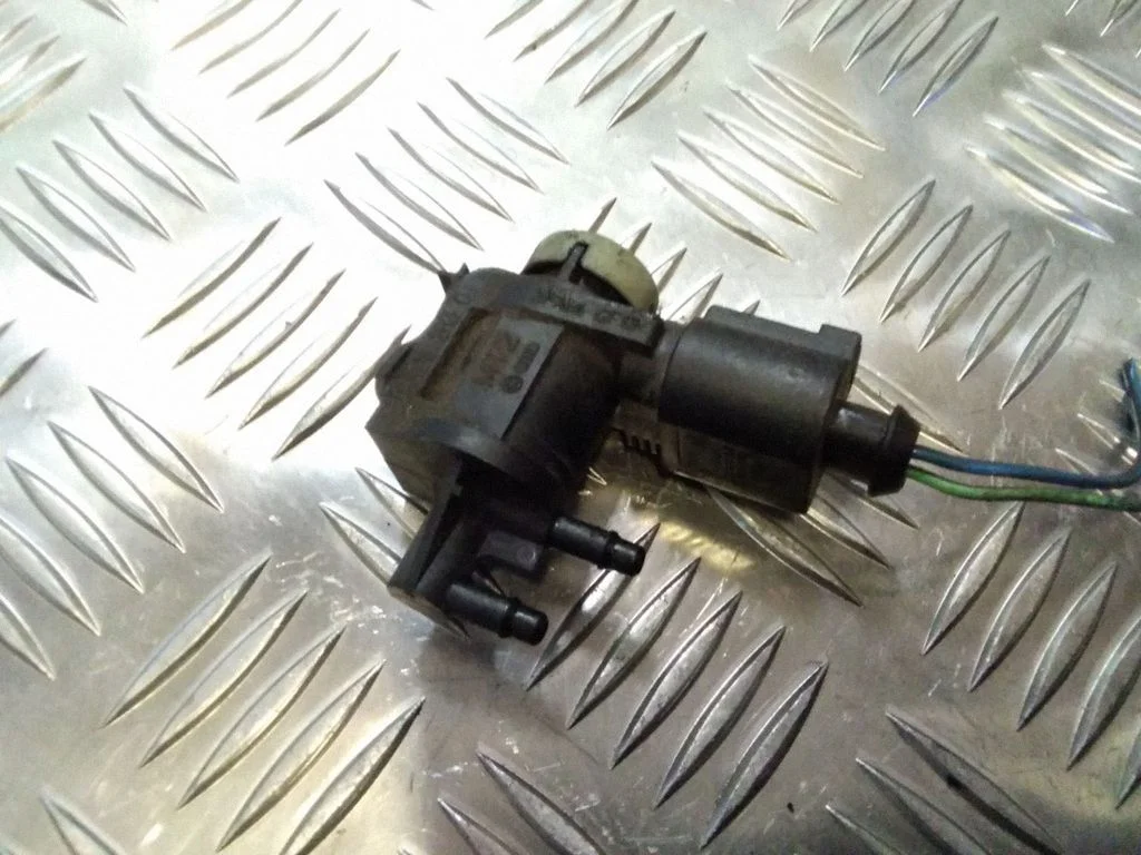 Zawór elektromagnetyczny turbo – Audi A3 S3 8P (2003-2012)