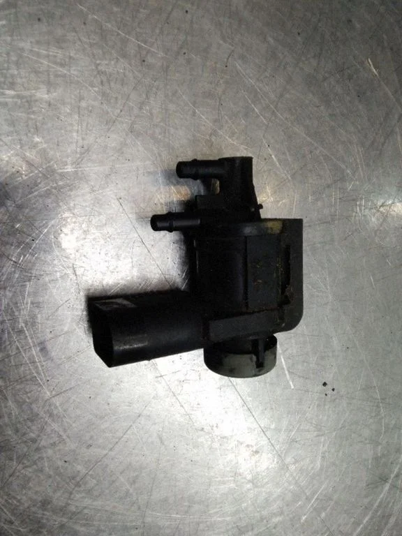 Solenoidklapp – Volkswagen Transporter - Caravelle T5 (2003-2015)