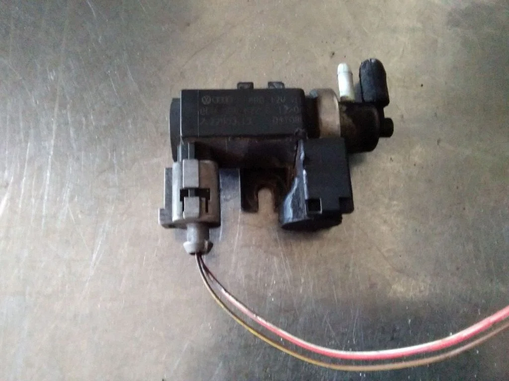 Zawór elektromagnetyczny turbo – Audi A4 S4 B6 8E 8H (2001-2005)