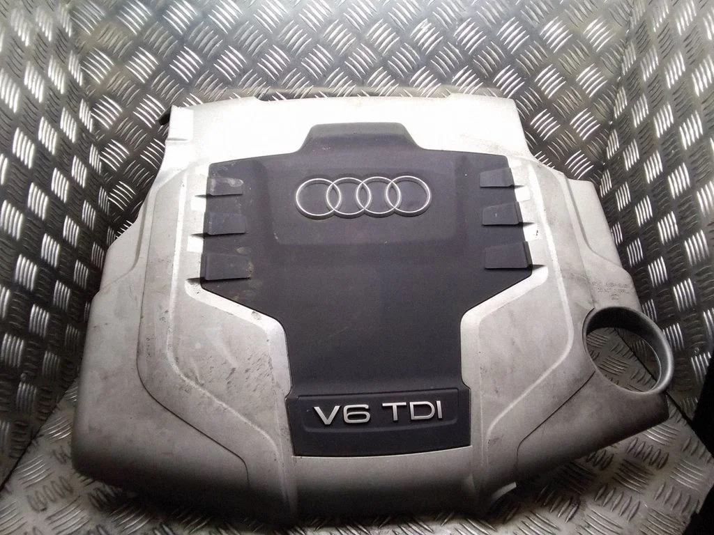 Mootori kate (kaunistus) – Audi A5 8T 8F (2007-2016)