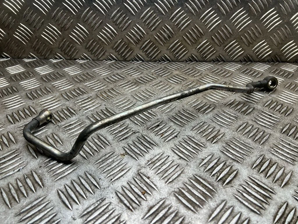Przewody/węże olejowe turbo – Volvo XC60 (2009-2013)