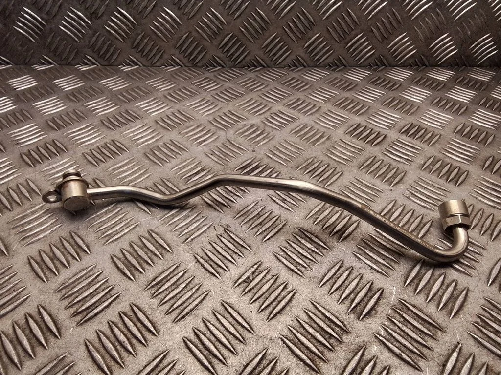 Turbo turbocharger oiling pipe/hose – Skoda Octavia Mk4 (2019-)