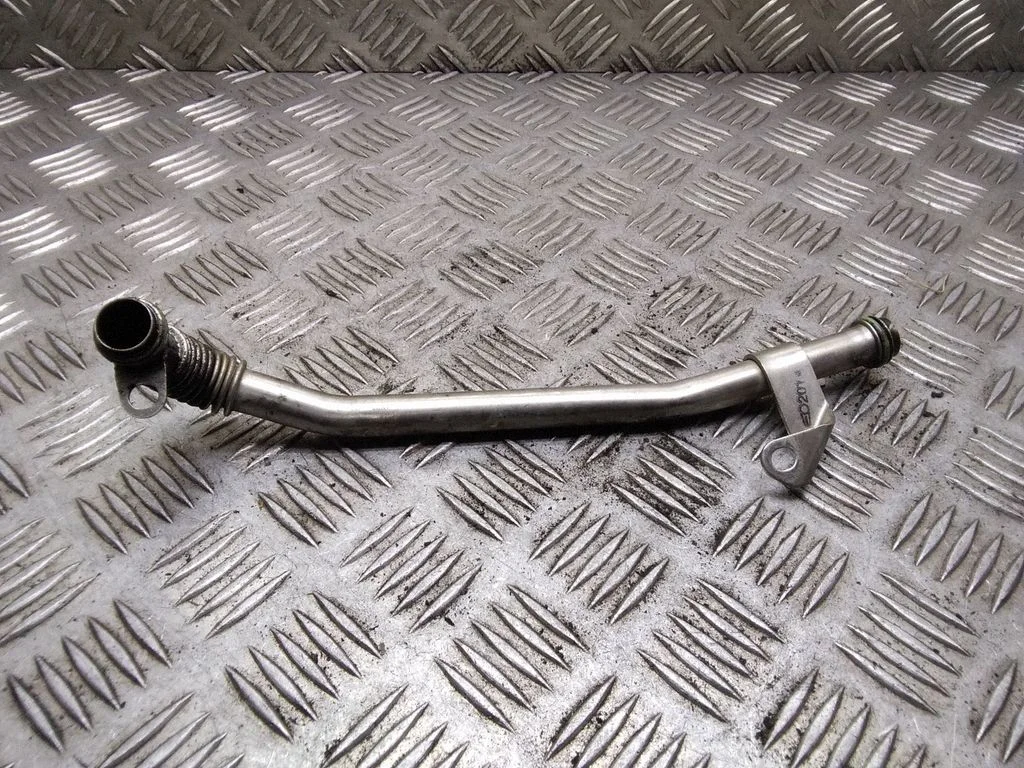 Turbo turbocharger oiling pipe/hose – Audi A5 8T 8F (2007-2016)