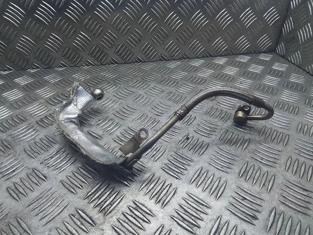 Turbīnas eļļošanas caurulīte(-s)/šļūtene(-s) – Volkswagen Passat CC (2008-2016)