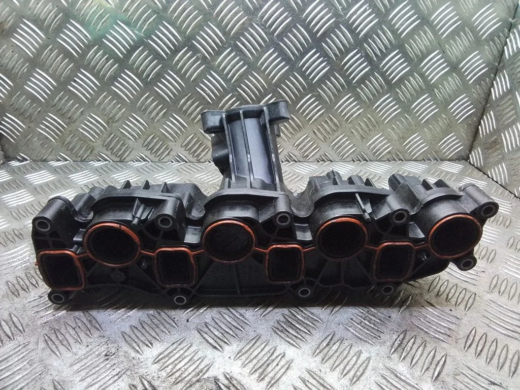 Intake manifold – Volkswagen Transporter - Caravelle T5 (2003-2015)