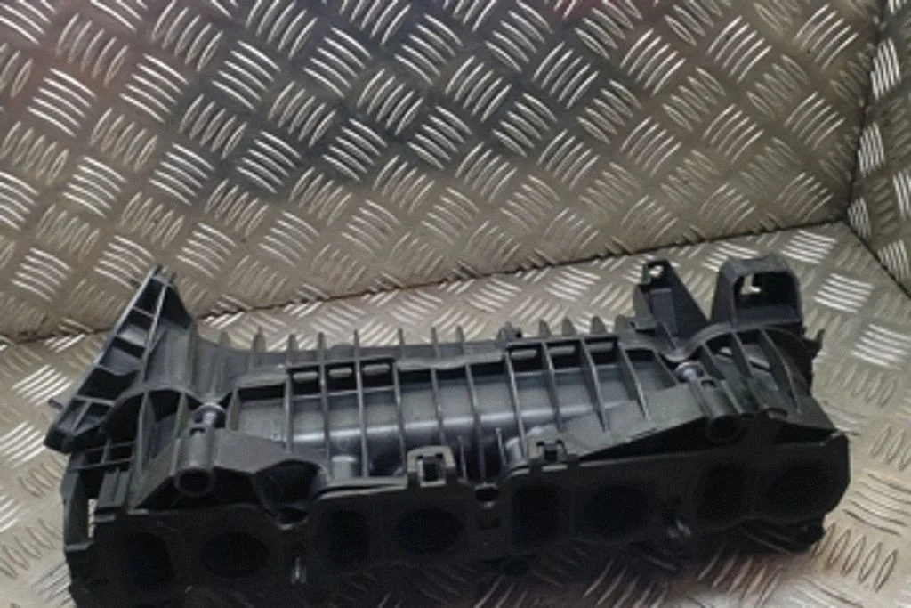 Ieplūdes kolektors – BMW 1. sērija F20 F21 (2011-2019)