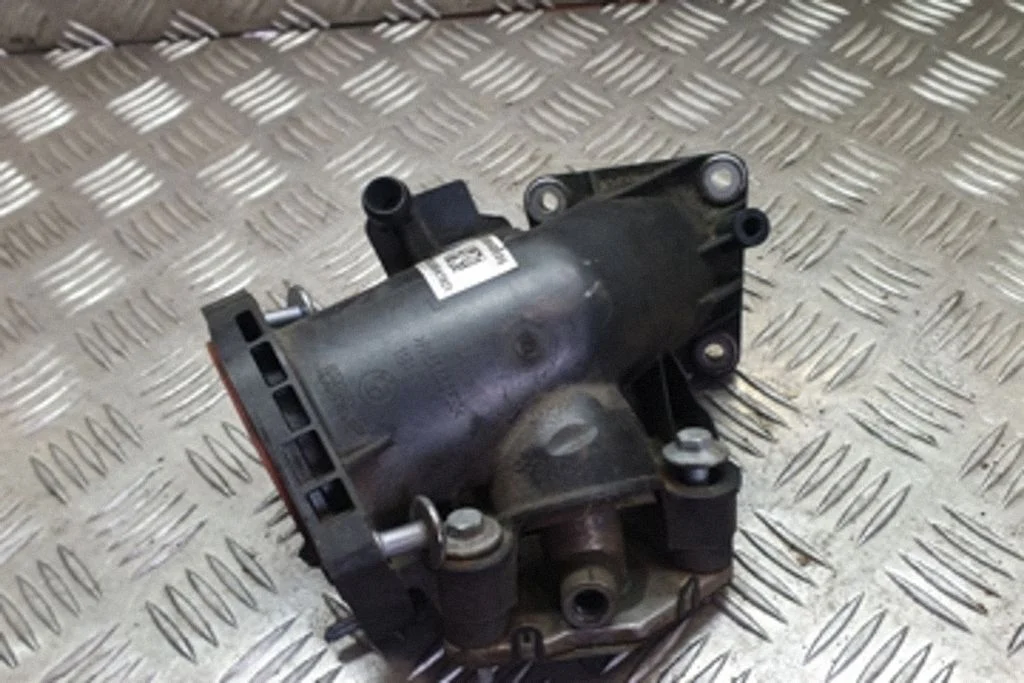 Ieplūdes kolektors – BMW 1. sērija F20 F21 (2011-2019)