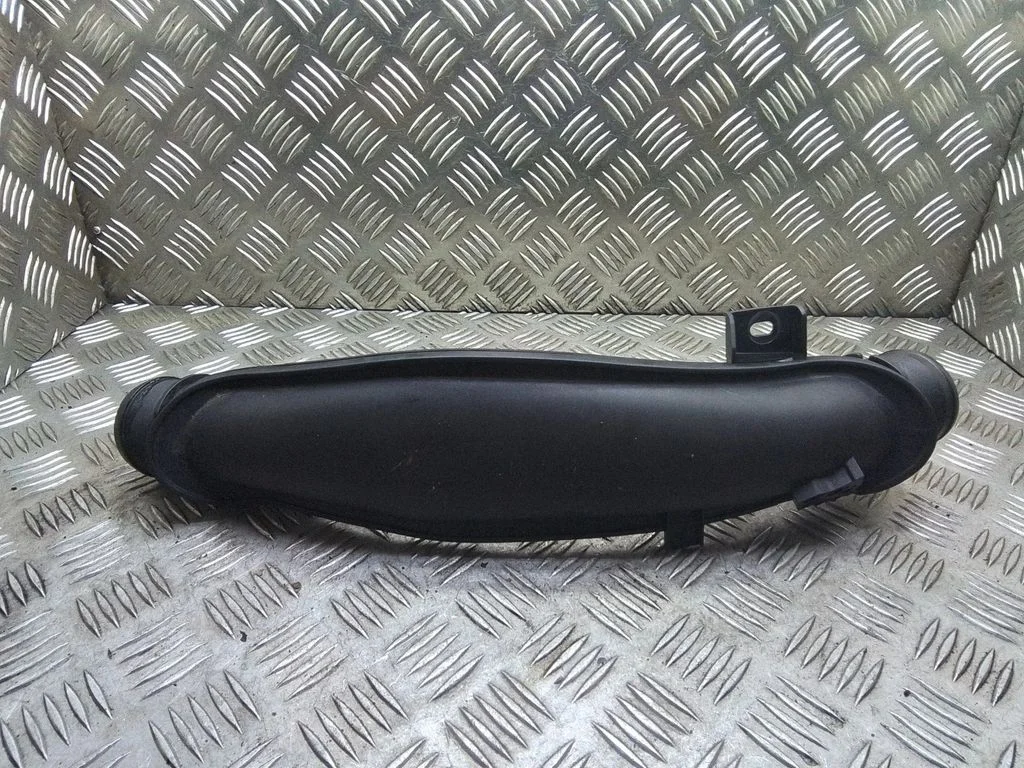 Air intake duct part – Peugeot 308 (2007-2013)