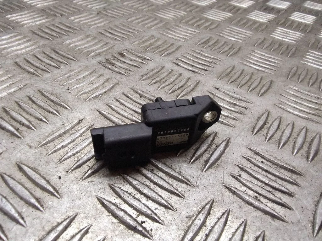 Air pressure sensor – Ford Focus C-MAX (2003-2010)
