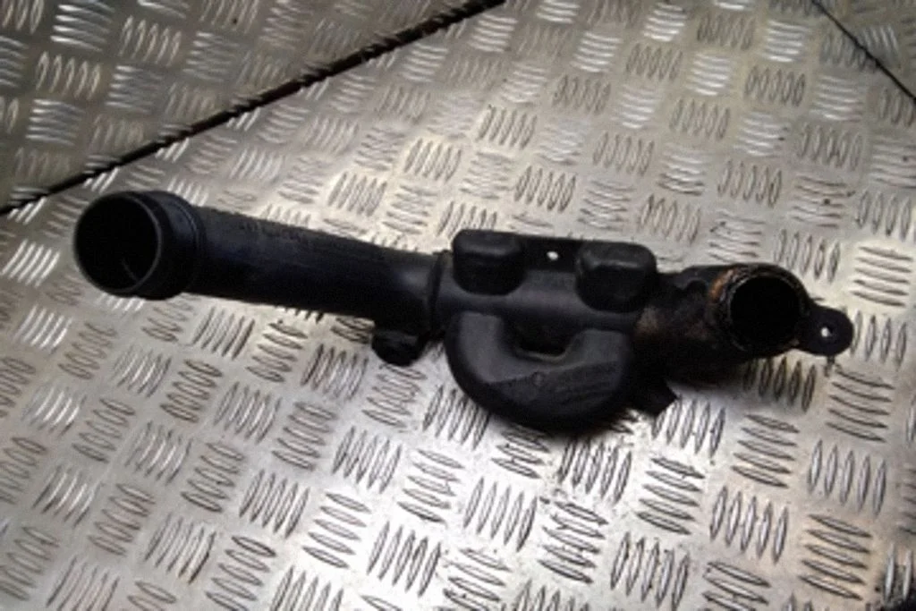 Gaisa caurule uz turbīnu – Citroen C4 I (2004-2010)