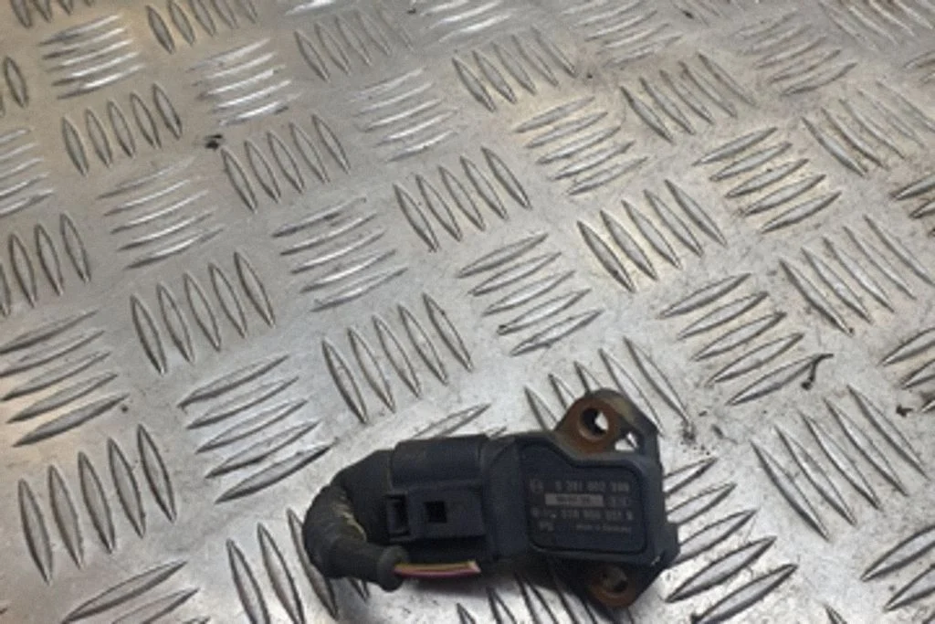 Air pressure sensor – Volkswagen Golf IV (1998-2005)