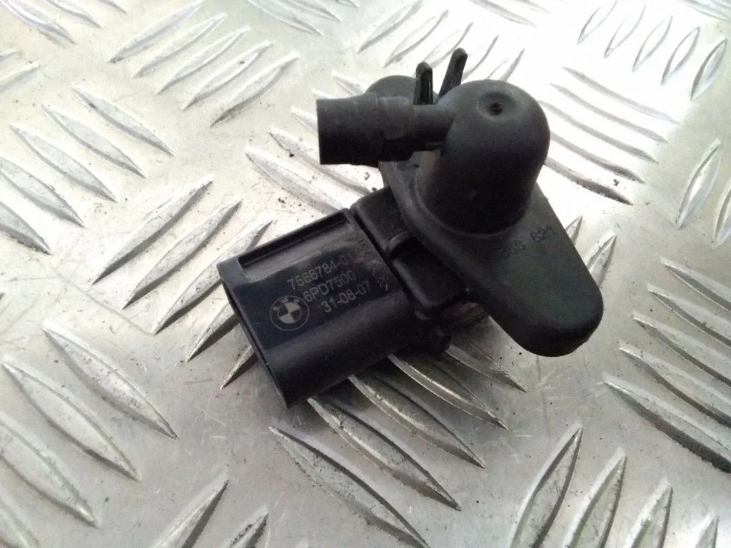 Air pressure sensor – BMW 3 Series E90 E91 (2005-2012)