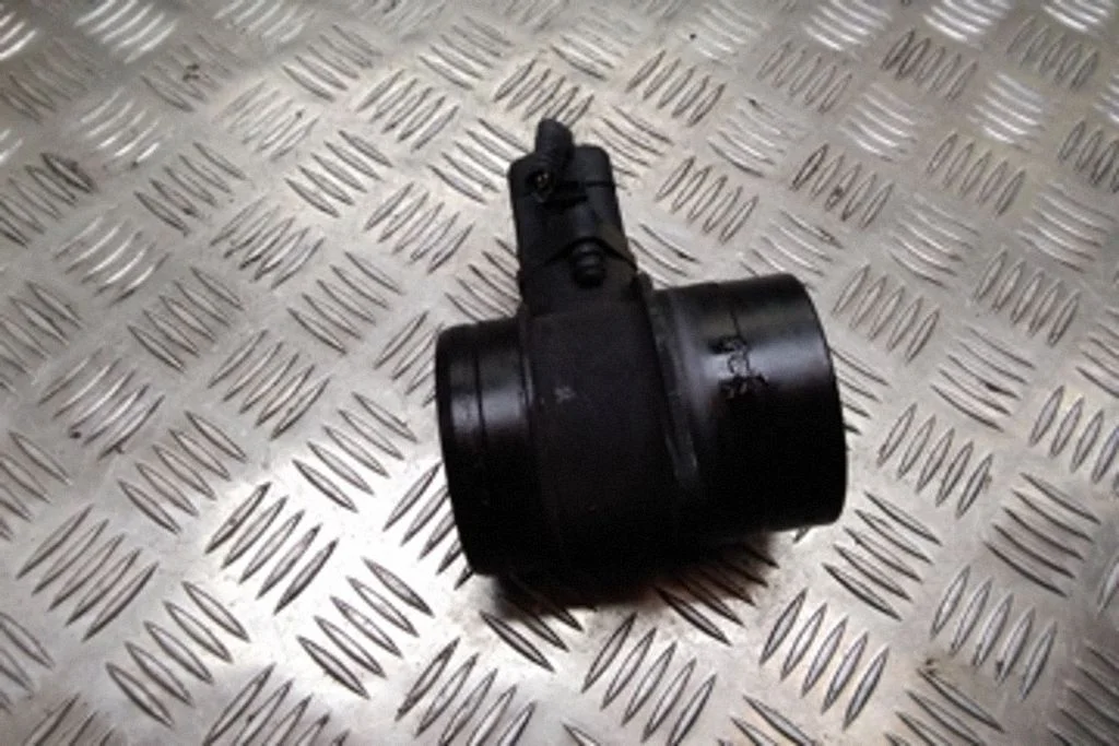 Mass air flow meter – Volkswagen Touareg I (2002-2010)