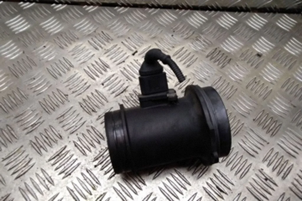 Mass air flow meter – Volkswagen Touareg I (2002-2010)