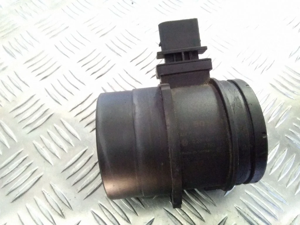 Przepływomierz powietrza – BMW Seria 3 E90 E91 (2005-2012)