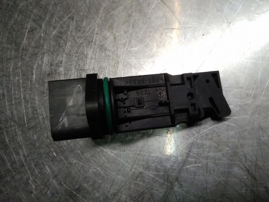 Mass air flow meter – Volkswagen Passat B6 (2005-2010)