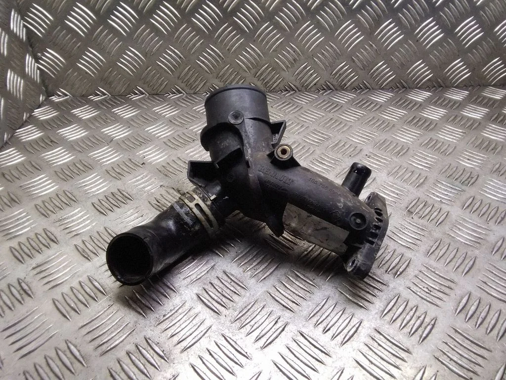 Air intake hose/pipe – Nissan Qashqai (2010-2014)