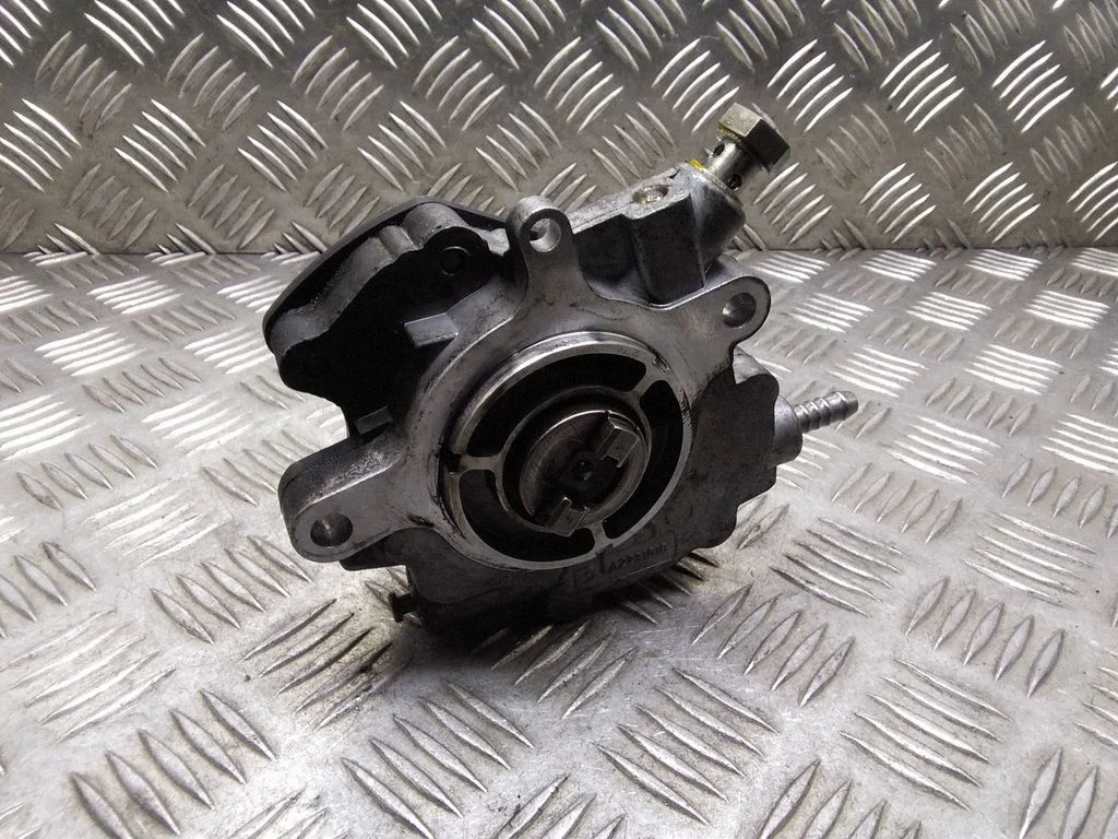 Fuel injection high pressure pump – Volkswagen Phaeton (2002-2016)