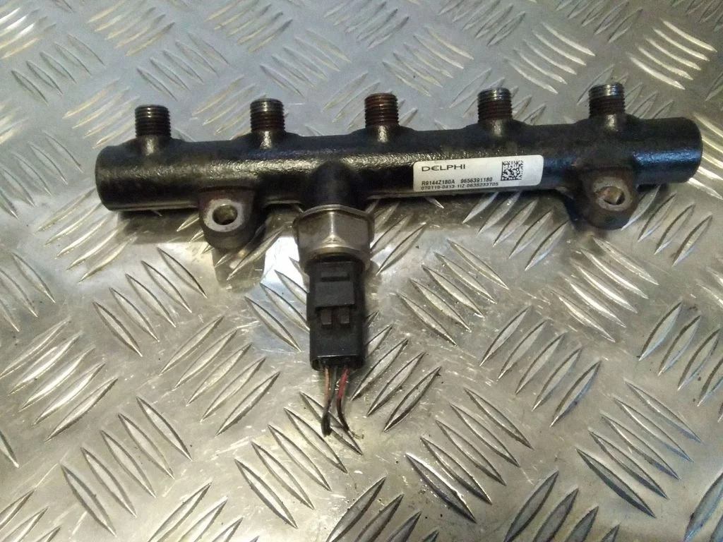 Degvielas maģistrālā caurule – Citroen C4 I (2004-2010)