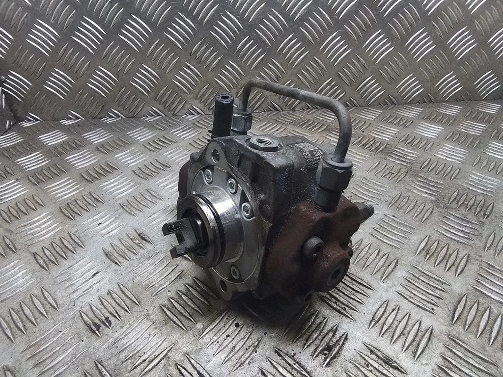 Fuel injection high pressure pump – Toyota Avensis T250 (2006-2009)