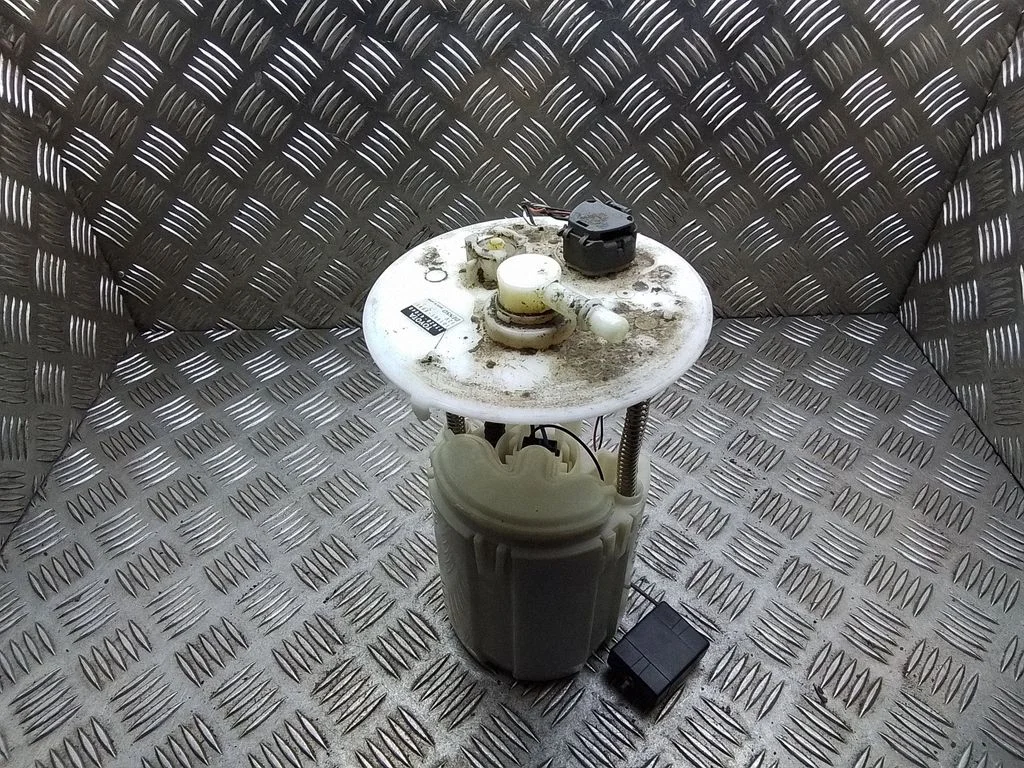 Kütusepump (paagis) 7702047040