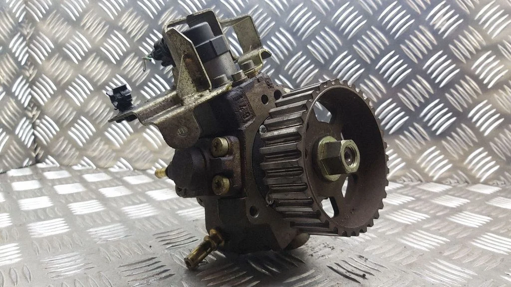 Kütuse kõrgsurvepump – Ford Focus C-MAX (2003-2010)
