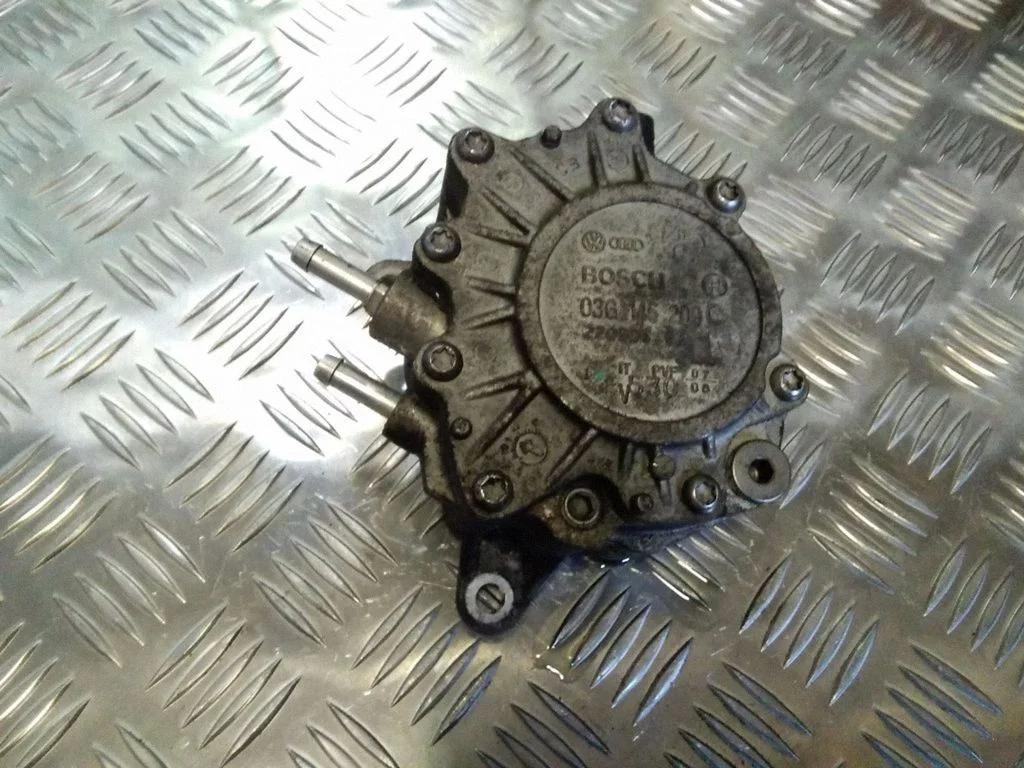 Kütuse kõrgsurvepump – Audi A3 S3 8P (2003-2012)