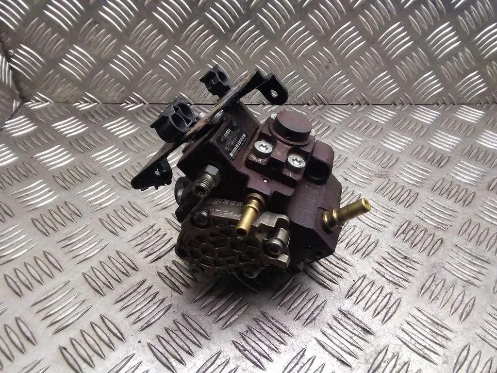 Fuel injection high pressure pump – Peugeot 207 CC (2007-2014)