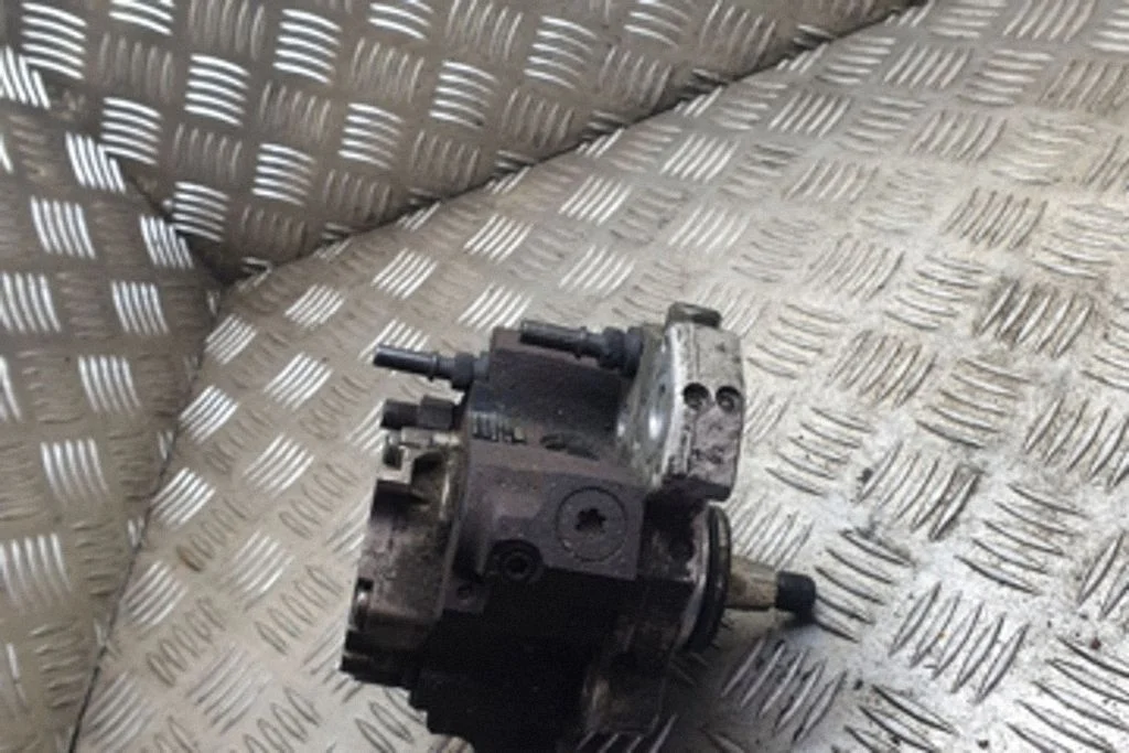 Fuel injection high pressure pump – Renault Espace - Grand espace IV (2004-2014)