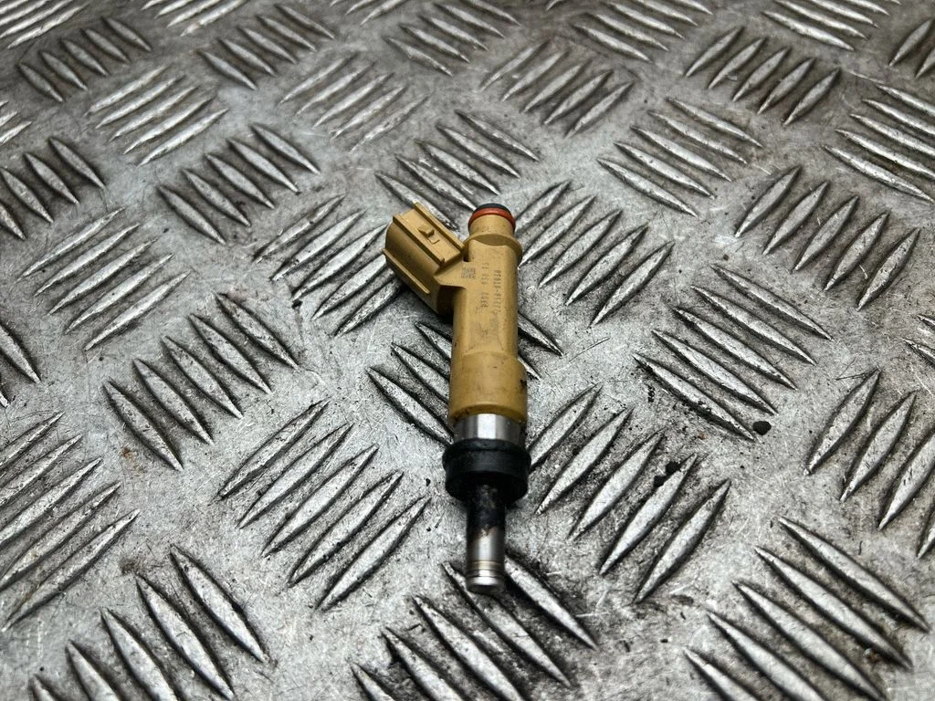 Pihusti(d) (düüs(id)) 232500T030
