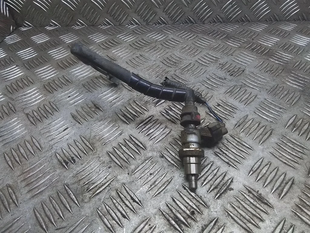 Sprausla (-as) (inžektors (-i)) – Toyota Avensis T250 (2006-2009)