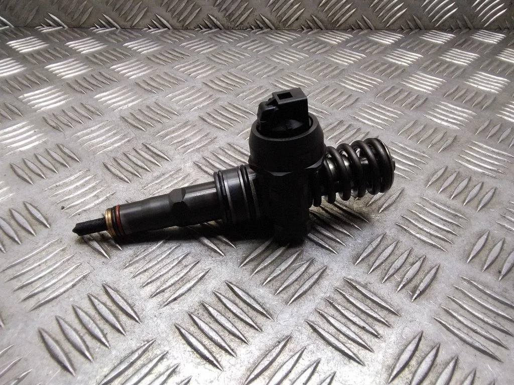 Sprausla (-as) (inžektors (-i)) – Volkswagen Phaeton (2002-2016)
