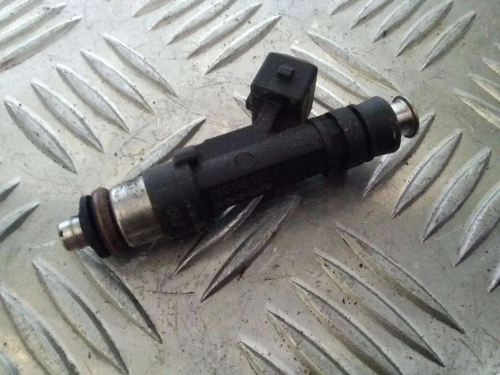 Sprausla (-as) (inžektors (-i)) – Opel Corsa D (2006-2014)