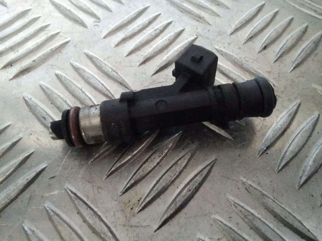 Sprausla (-as) (inžektors (-i)) – Opel Corsa D (2006-2014)
