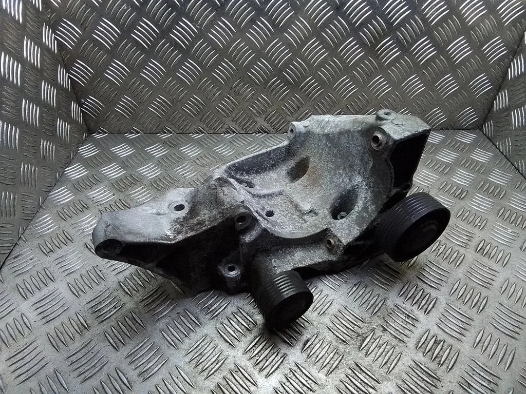 Generaatori kronstein 7802639