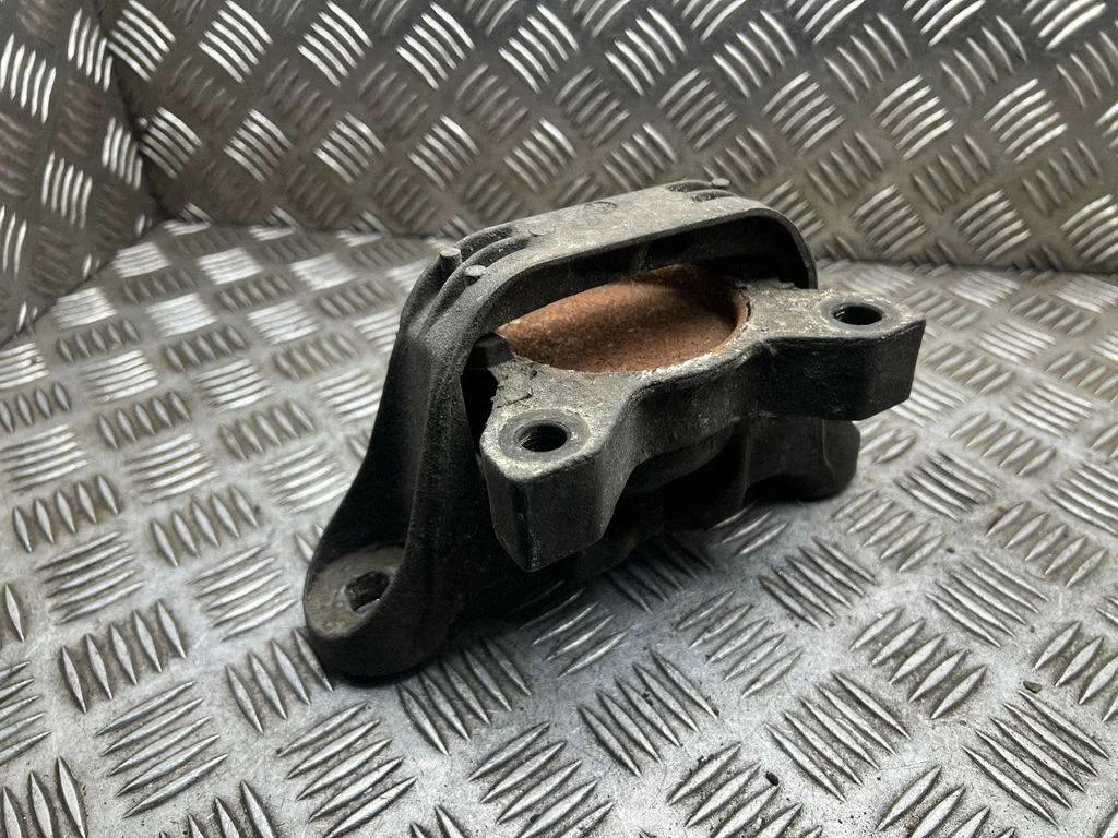 Mootoripadi – Ford Transit - Tourneo Connect (2009-2013)