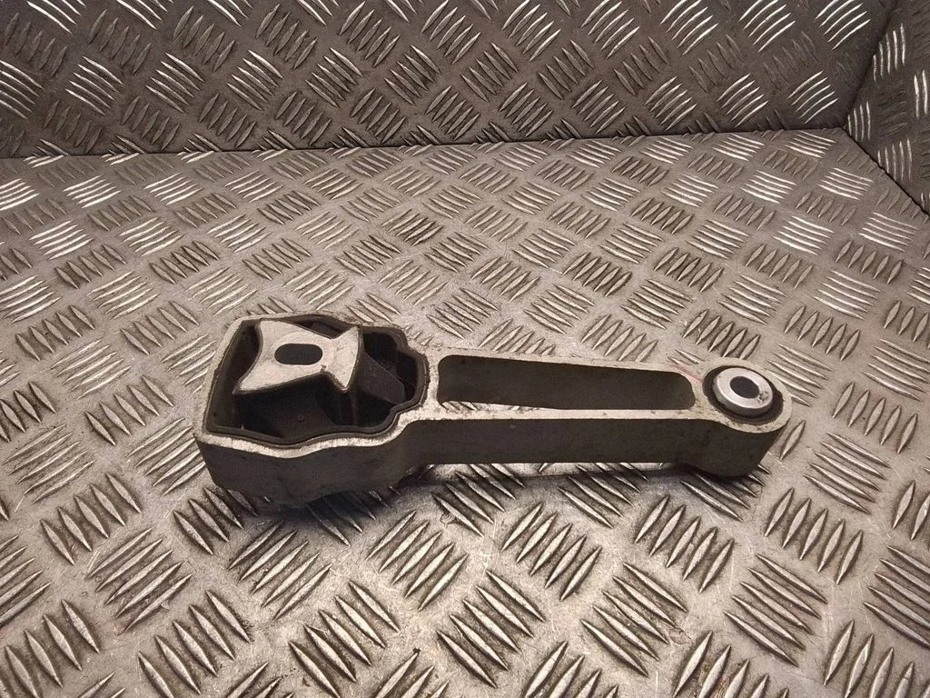 Poduszka silnika 6g926p082gc