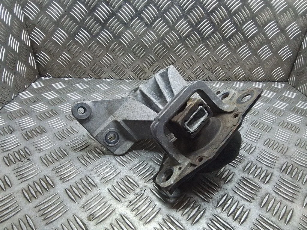 Mootoripadi 11210JD500