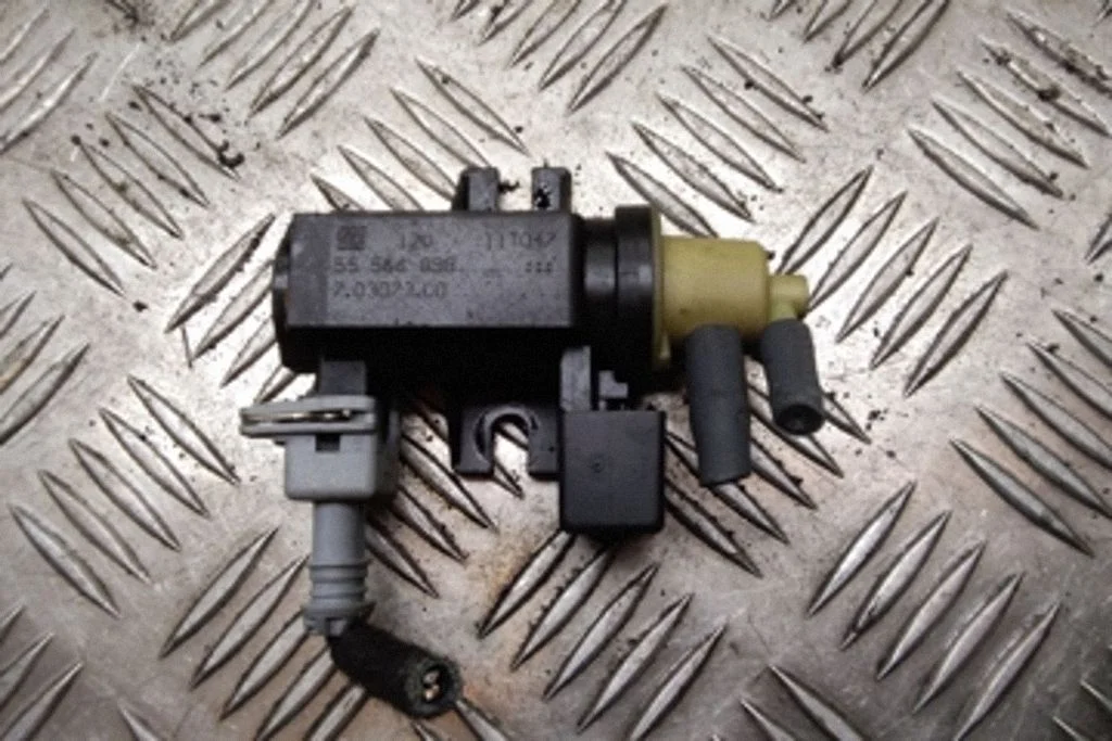 Vacuum valve – Opel Meriva B (2010-2016)