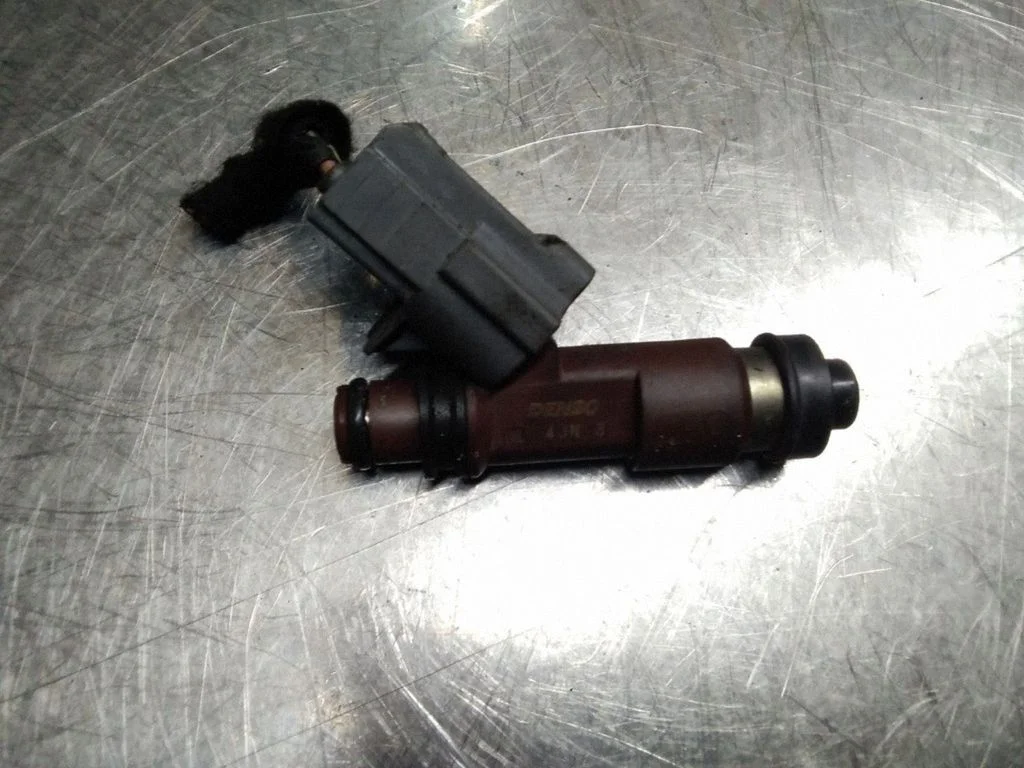 Fuel injector – Subaru Outback (2004-2006)