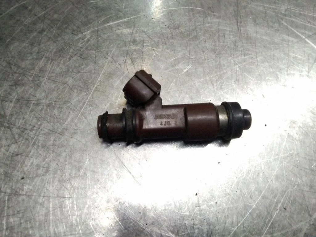 Fuel injector – Subaru Outback (2004-2006)