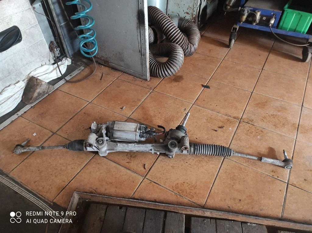 Steering rack – Opel Astra H (2004-2012)