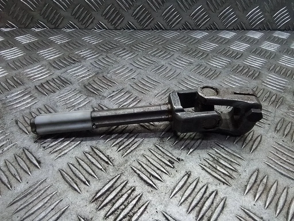 Steering column universal joint – Volkswagen Passat CC (2008-2016)