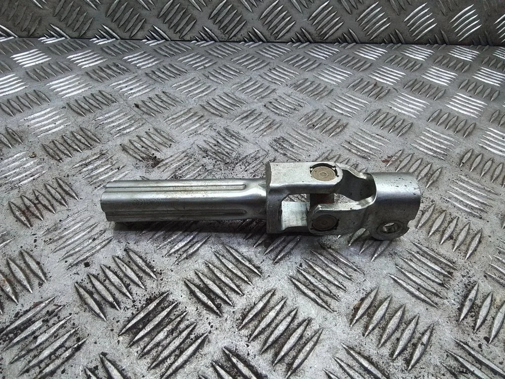 Steering column universal joint – Volkswagen Transporter - Caravelle T5 (2003-2015)