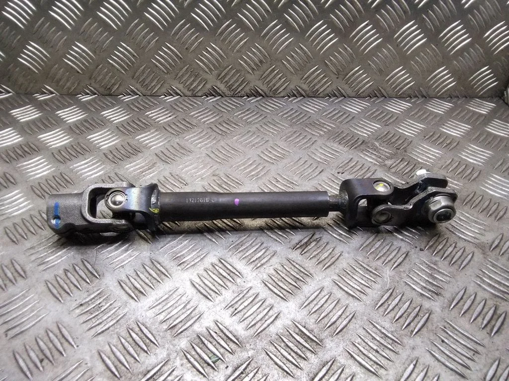 Roolisamba ristliigend – Nissan Qashqai+2 (2010-2014)