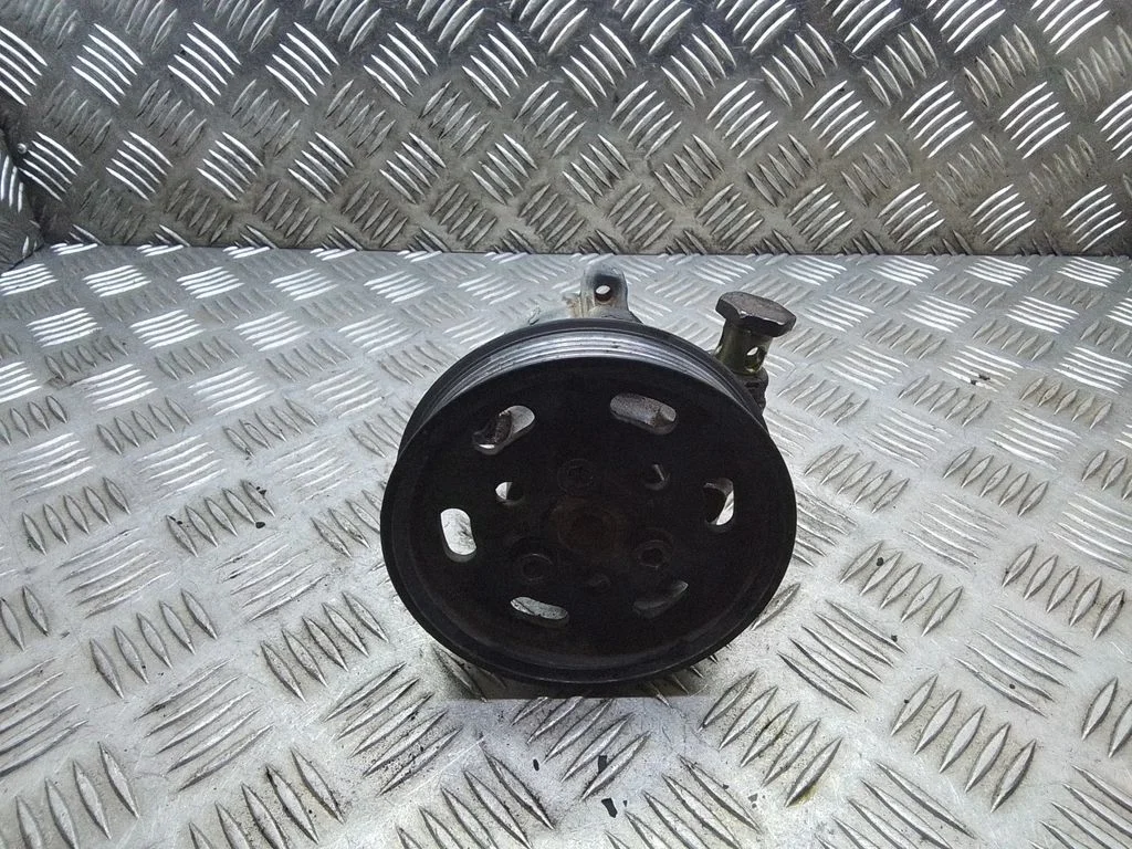 Power steering pump – Seat Alhambra (Mk1) (1996-2010)
