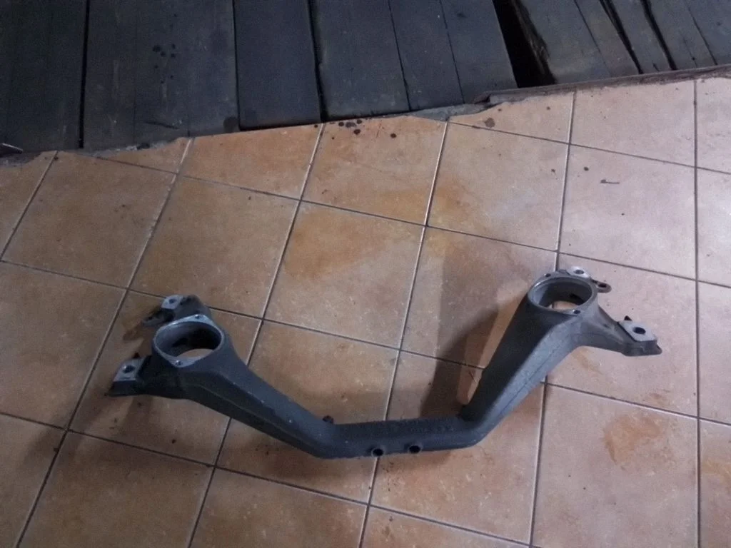 Front subframe – Audi Q7 4L (2005-2015)