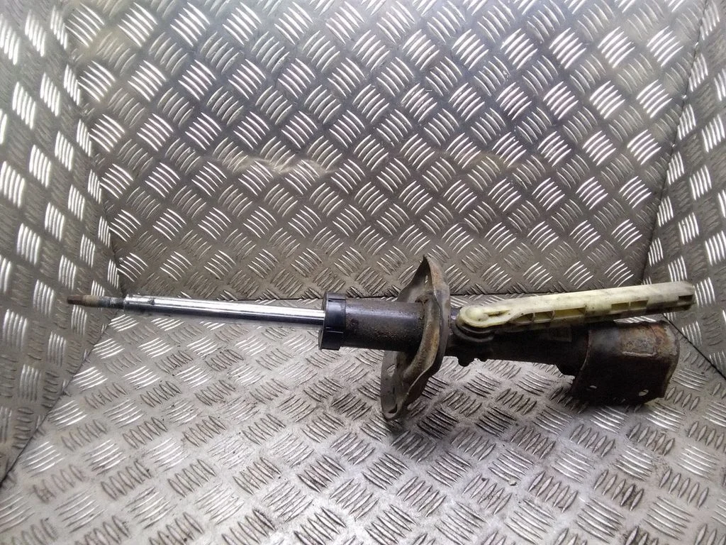 Front shock absorber/damper – Opel Meriva B (2010-2016)