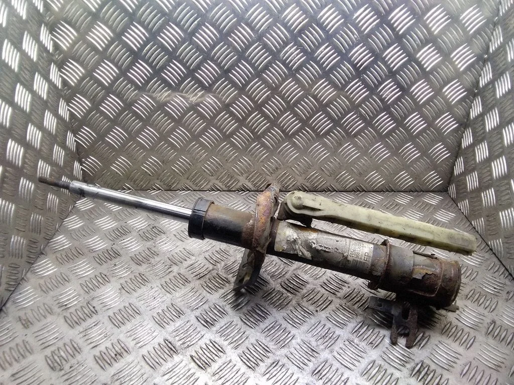 Front shock absorber/damper – Opel Meriva B (2010-2016)